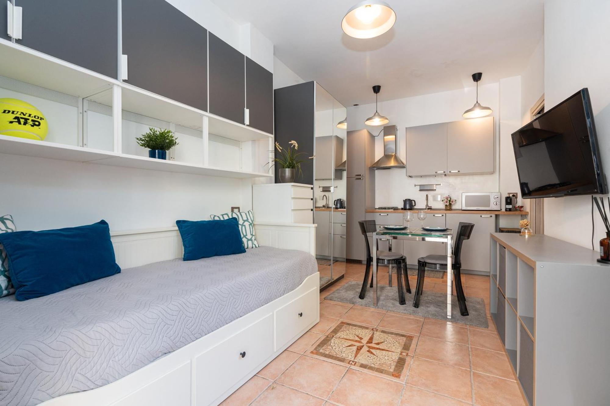 Apartment Le Petite Studio-interno Cortile Di Charme Turin